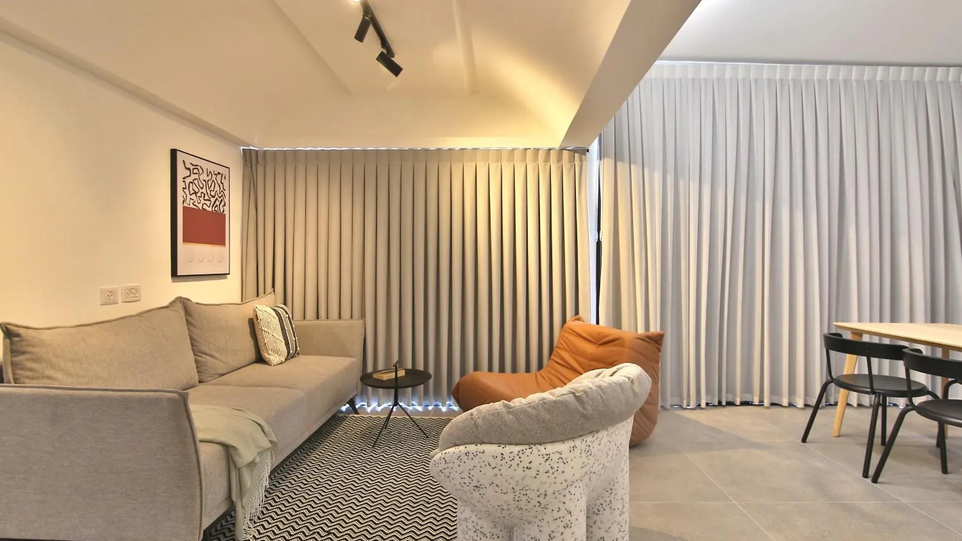 Rooftop 42 - Penthouse Haifa 0*,